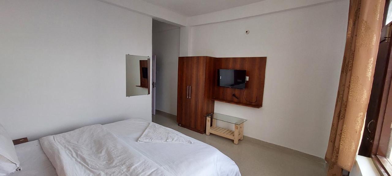 Peaceful Retreat Home Stay, Dalhousie Buitenkant foto