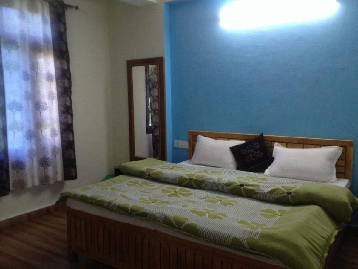 Peaceful Retreat Home Stay, Dalhousie Buitenkant foto