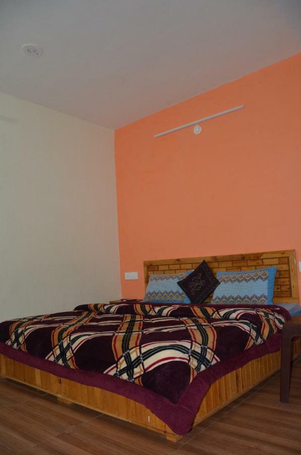 Peaceful Retreat Home Stay, Dalhousie Buitenkant foto